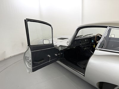Lot 123 - 1968 Jaguar E-Type Series II Coupe