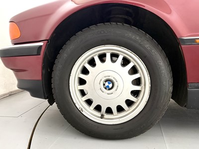 Lot 123 - 1997 BMW 728i