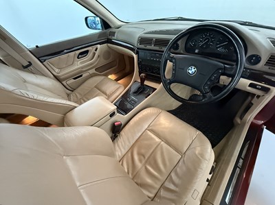 Lot 123 - 1997 BMW 728i