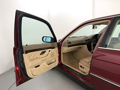 Lot 123 - 1997 BMW 728i