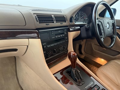 Lot 123 - 1997 BMW 728i