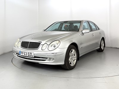 Lot 145 - 2004 Mercedes-Benz E320