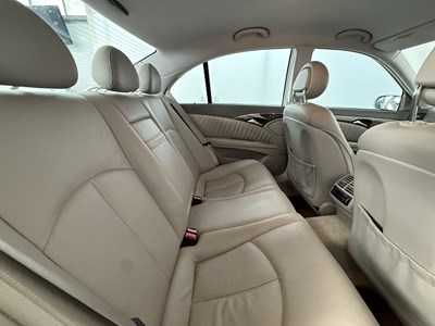 Lot 145 - 2004 Mercedes-Benz E320