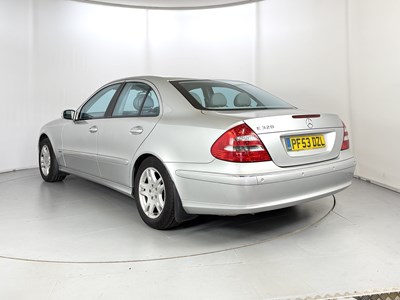 Lot 145 - 2004 Mercedes-Benz E320