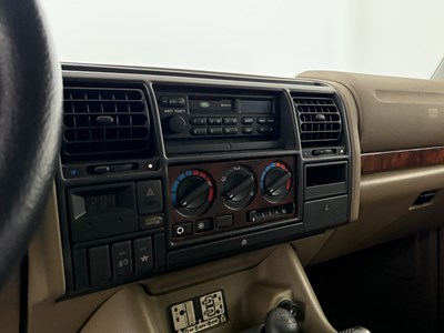 Lot 134 - 1997 Land Rover Discovery V8