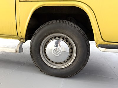 Lot 66 - 1972 Volkswagen T2 Westfalia