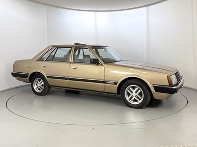 Lot 12 - 1985 Nissan Laurel