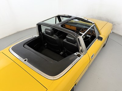 Lot 131 - 1977 Triumph Stag