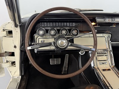Lot 23 - 1964 Ford Thunderbird