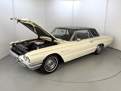Lot 23 - 1964 Ford Thunderbird