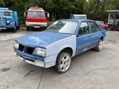 Lot 185 - 1988 Vauxhall Cavalier