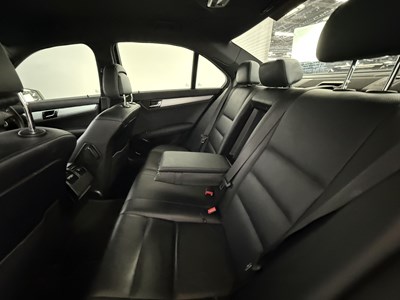 Lot 77 - 2010 Mercedes-Benz C350 Sport