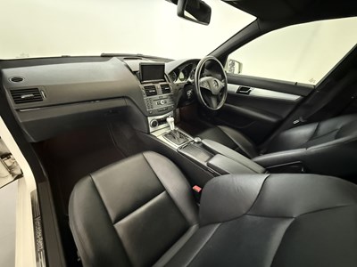 Lot 77 - 2010 Mercedes-Benz C350 Sport