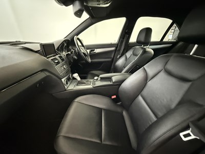 Lot 77 - 2010 Mercedes-Benz C350 Sport