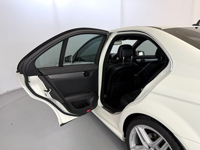 Lot 77 - 2010 Mercedes-Benz C350 Sport