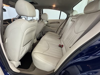 Lot 144 - 2001 Jaguar S-Type V8