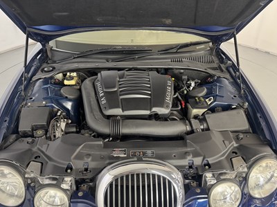 Lot 144 - 2001 Jaguar S-Type V8