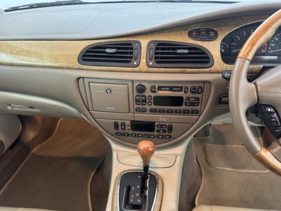 Lot 144 - 2001 Jaguar S-Type V8