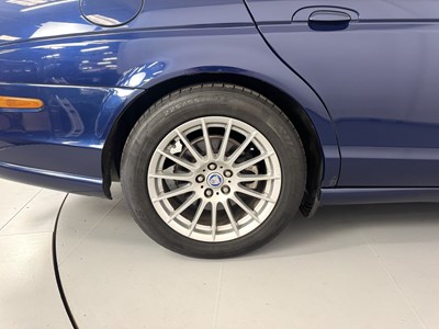 Lot 144 - 2001 Jaguar S-Type V8