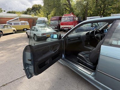 Lot 65 - 1995 BMW Alpina B3