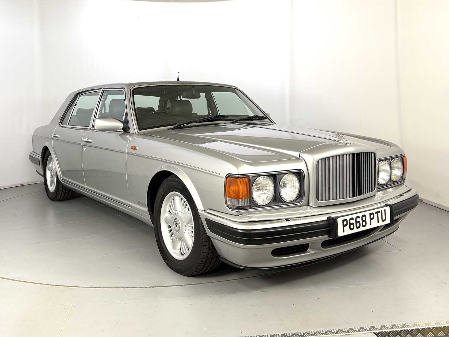 Lot 22 - 1997 Bentley Turbo RL