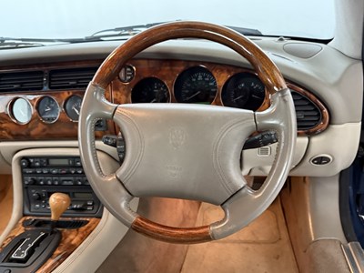 Lot 93 - 1997 Jaguar XK8 - NO RESERVE
