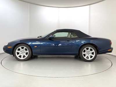 Lot 93 - 1997 Jaguar XK8 - NO RESERVE