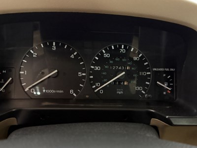 Lot 99 - 1998 Land Rover Discovery V8 LSE