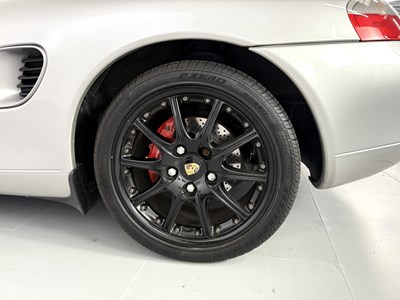 Lot 125 - 2000 Porsche Boxster S