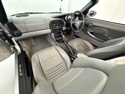 Lot 125 - 2000 Porsche Boxster S