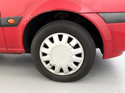 Lot 213 - 2001 Ford Fiesta