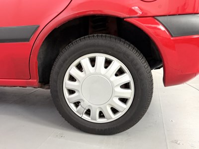 Lot 213 - 2001 Ford Fiesta