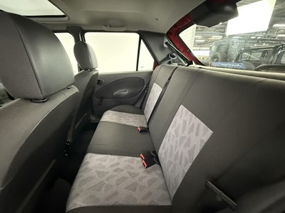 Lot 213 - 2001 Ford Fiesta