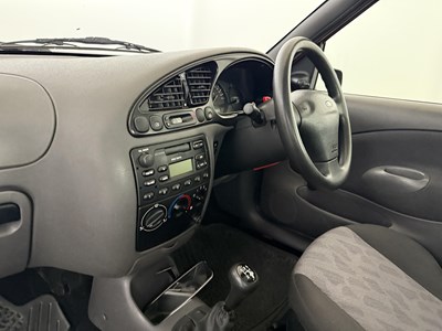 Lot 213 - 2001 Ford Fiesta