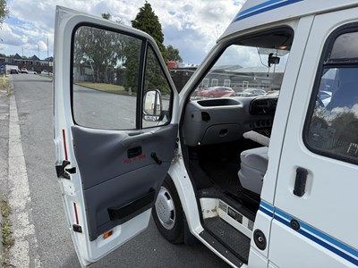 Lot 27 - 1998 Ford Transit Camper EFI - NO RESERVE