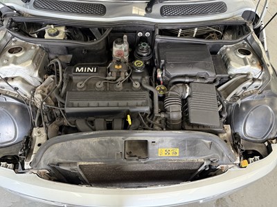 Lot 211 - 2004 Mini Cooper