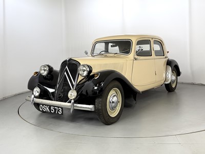 Lot 210 - 1954 Citroen Traction Avant