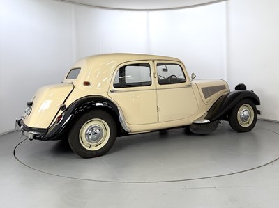Lot 210 - 1954 Citroen Traction Avant