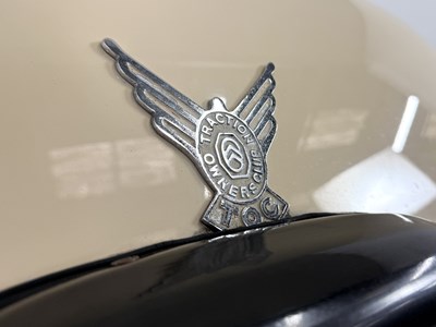 Lot 210 - 1954 Citroen Traction Avant