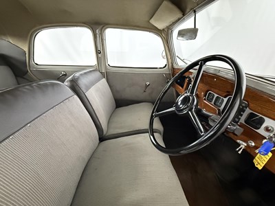 Lot 210 - 1954 Citroen Traction Avant