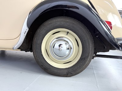 Lot 210 - 1954 Citroen Traction Avant
