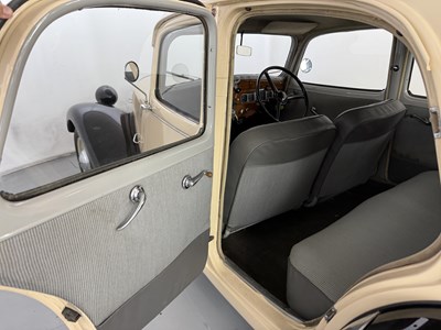 Lot 210 - 1954 Citroen Traction Avant