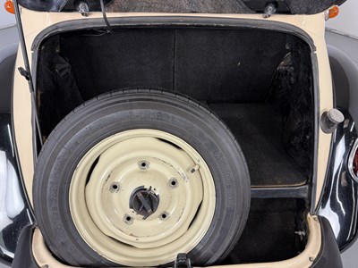 Lot 210 - 1954 Citroen Traction Avant