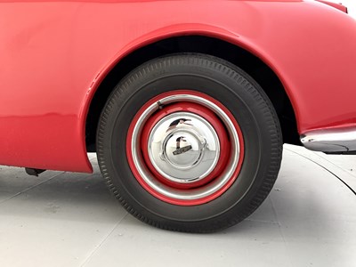 Lot 174 - 1968 Jaguar MK2 2.4