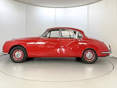 Lot 174 - 1968 Jaguar MK2 2.4