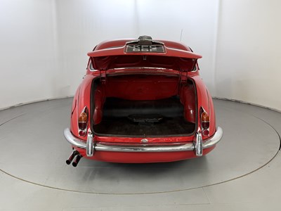 Lot 174 - 1968 Jaguar MK2 2.4