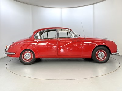Lot 174 - 1968 Jaguar MK2 2.4