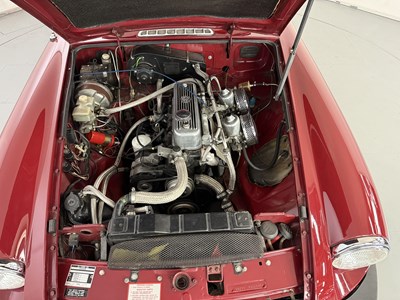 Lot 153 - 1981 MG B Roadster