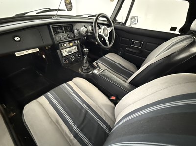 Lot 153 - 1981 MG B Roadster