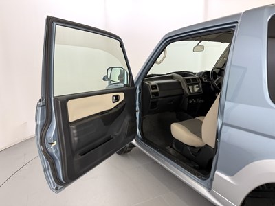 Lot 98 - 2007 Mitsubishi Pajero Mini